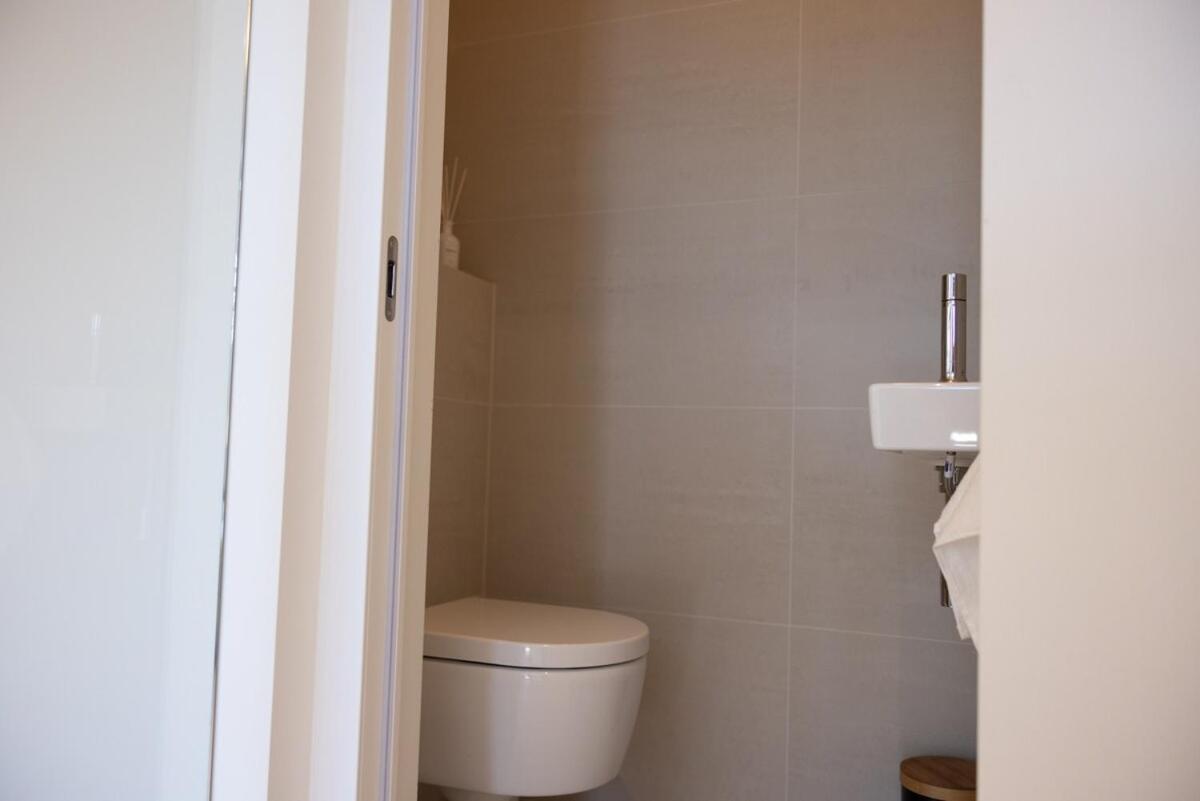 Brand New Apartment Sint-Niklaas Eksteriør bilde